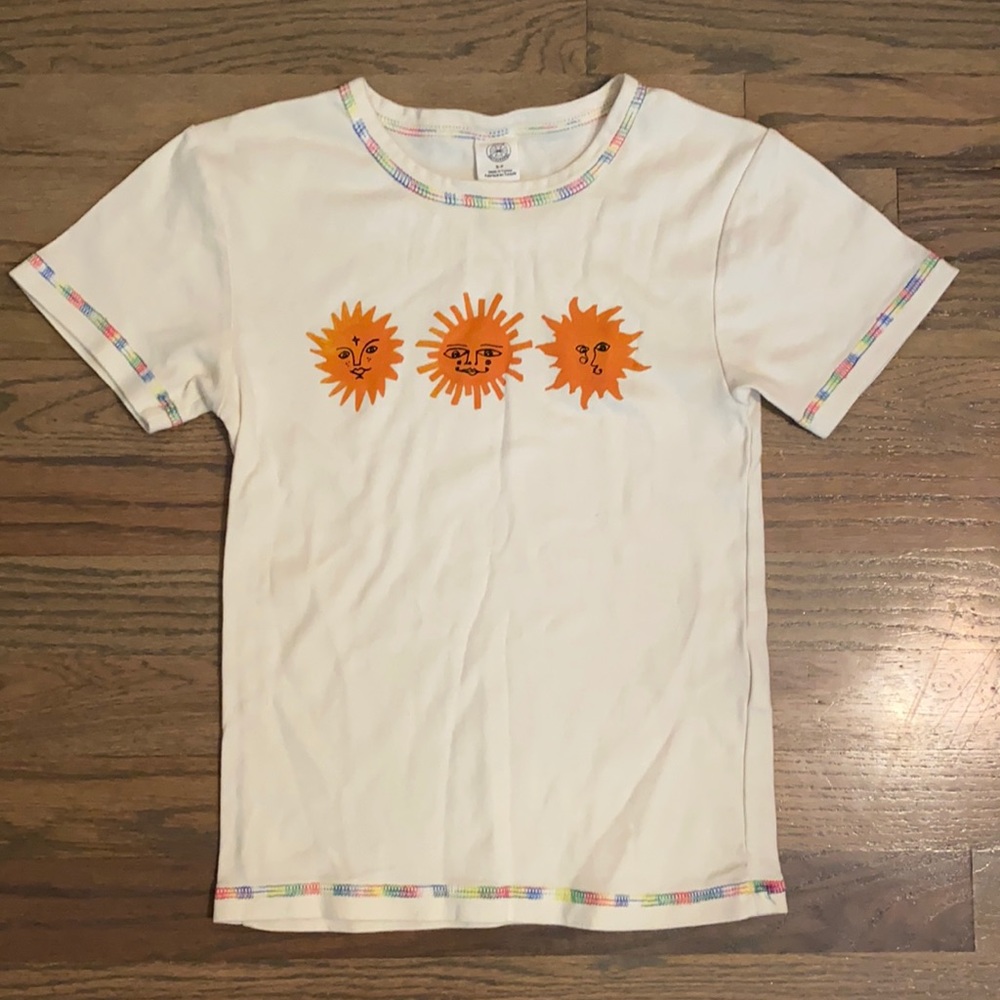 Sunny Faces Rainbow Stitch Tee